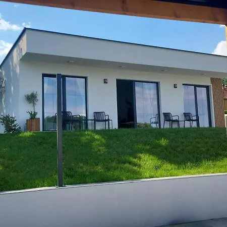 别墅 Laluna Lipova